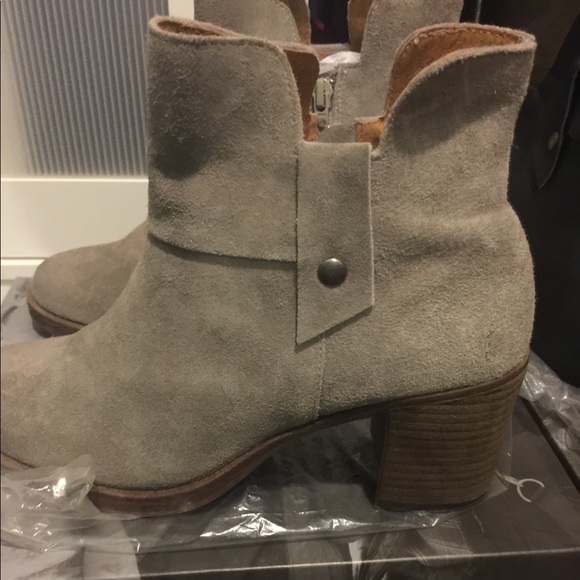 MTNG Shoes - Beige Booties